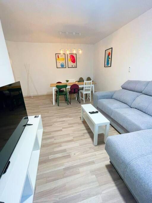 Modern Apartment In Malaga - Rosas Eksteriør billede