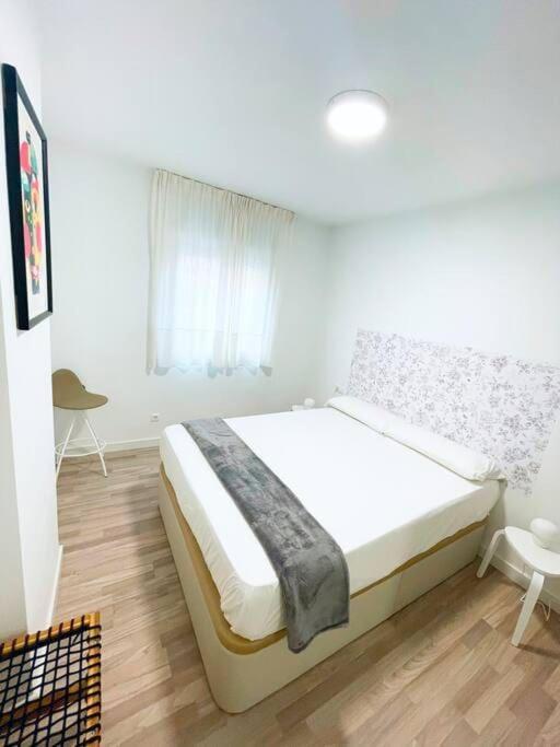 Modern Apartment In Malaga - Rosas Eksteriør billede